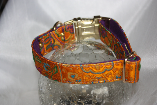 Mongolian-style dog collar